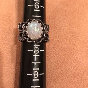 Beautiful Opal Filagree Ring 925 S.S.